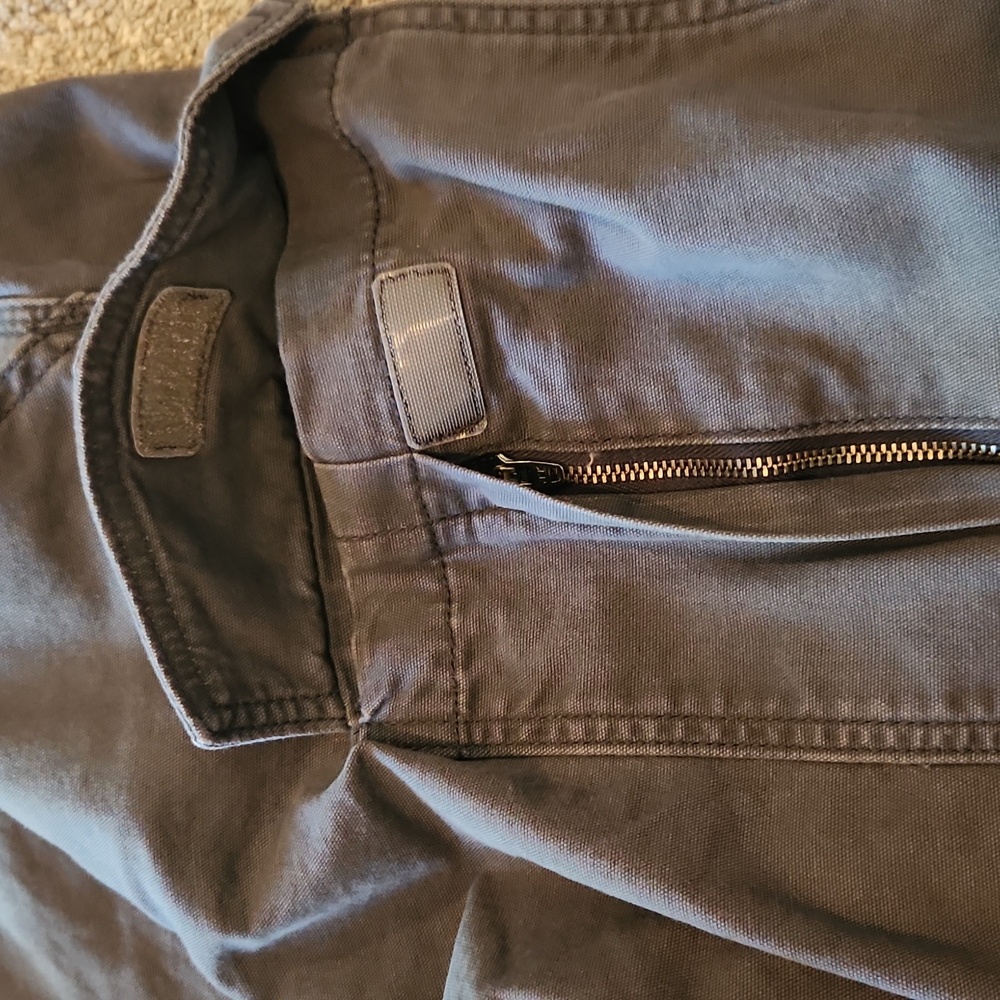 Carhart Cargo Shorts - Picture 7 of 10
